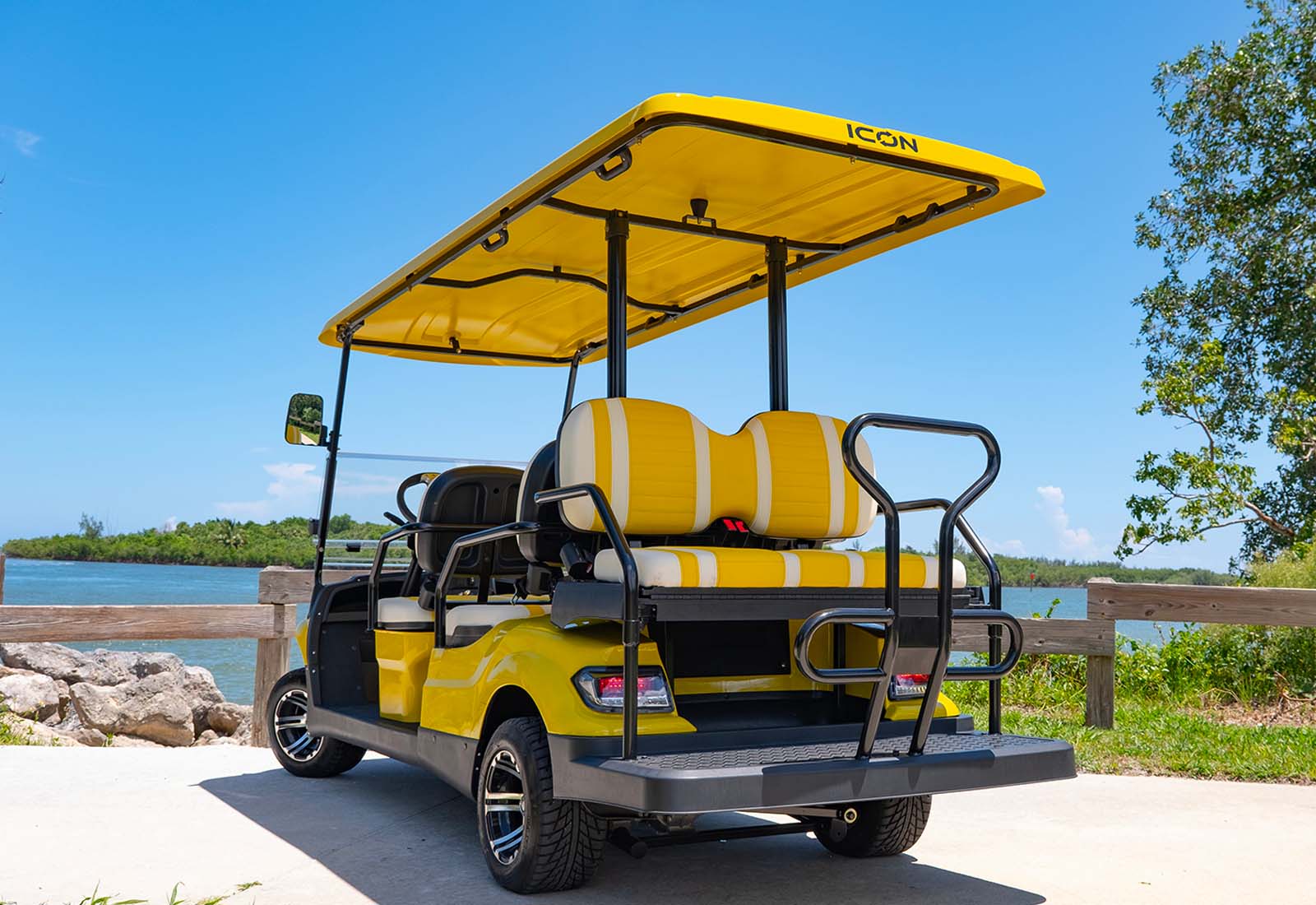 B6 4+2 Seater Golf Cart